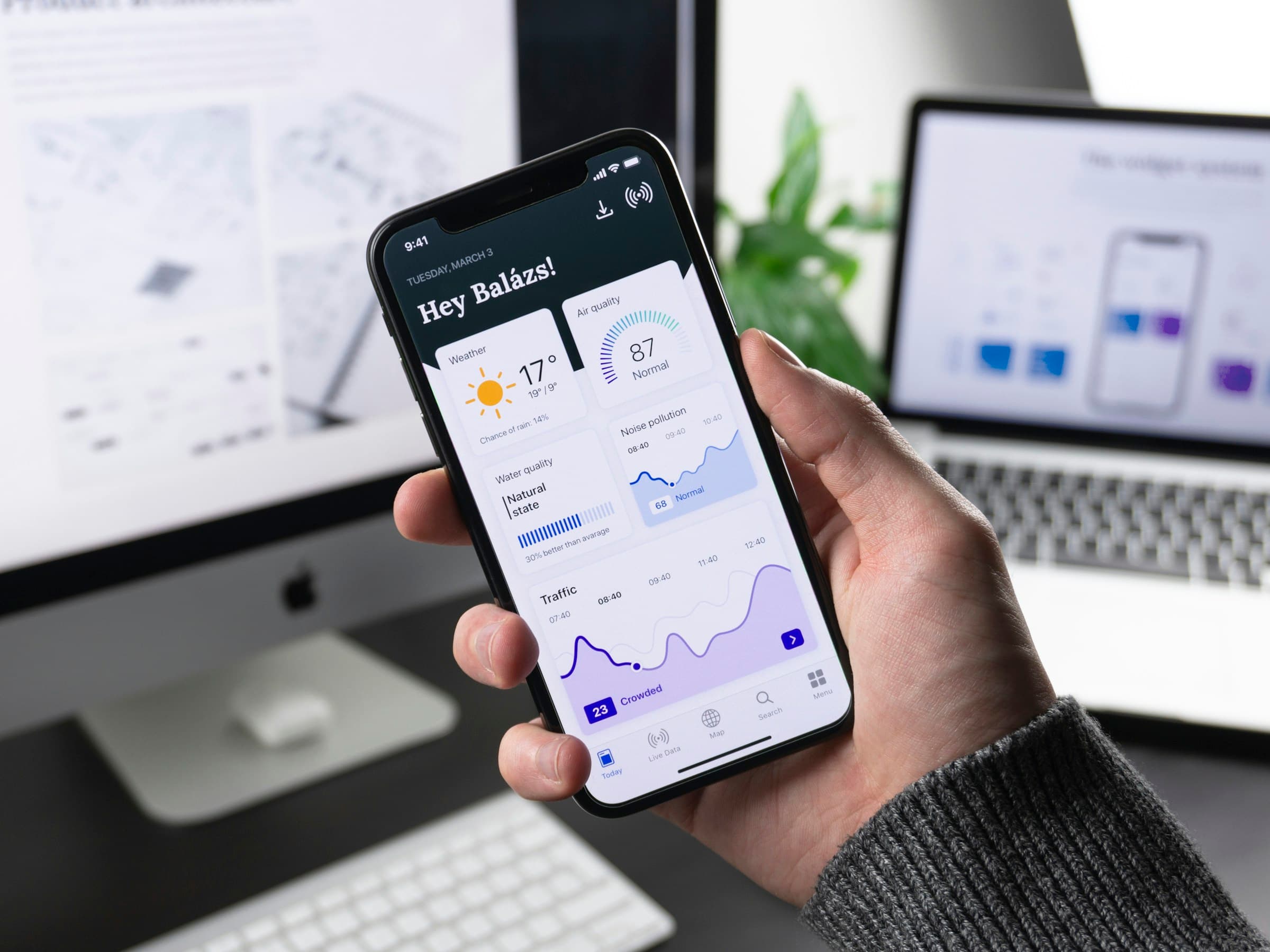 Smartphone apps representing Android and iOS mobile platforms Smartphone apps representing Android and iOS mobile platforms