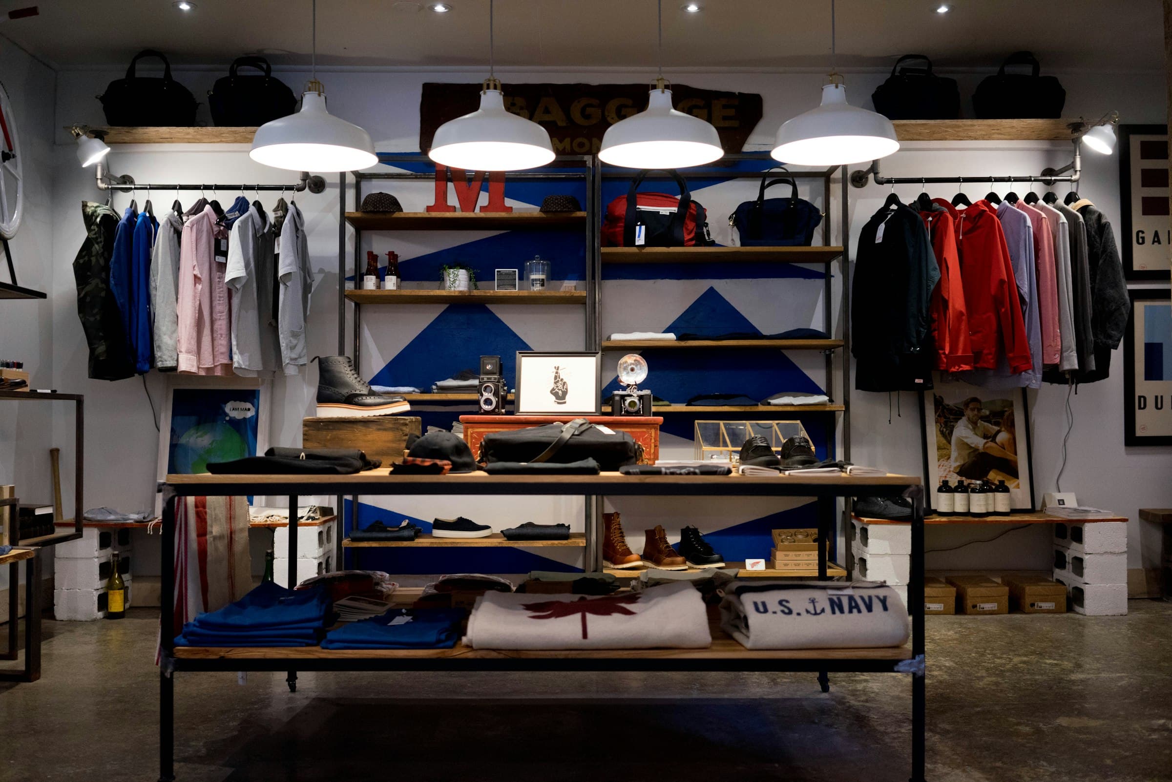 Product retail and online shopping for e-commerce brands Product retail and online shopping for e-commerce brands
